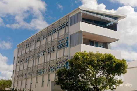 Property photo of 2/20 Jefferson Lane Palm Beach QLD 4221
