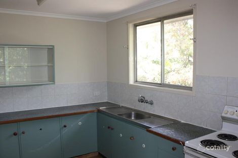 Property photo of 16 Barry Street Emerald QLD 4720