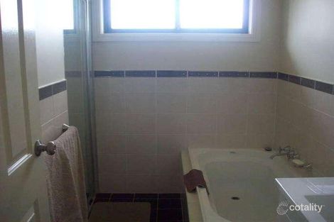 Property photo of 2/22A Bellbird Street Pelaw Main NSW 2327