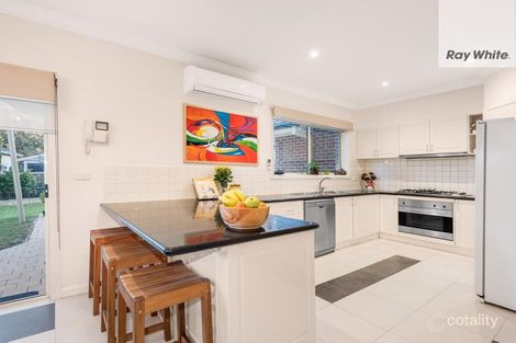 Property photo of 3 Di Palma Place Bundoora VIC 3083