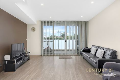 Property photo of 1/29-33 Joyce Street Pendle Hill NSW 2145