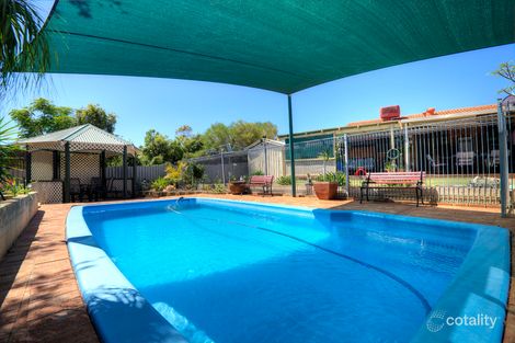 32 Moira Ave, Forrestfield, WA 6058