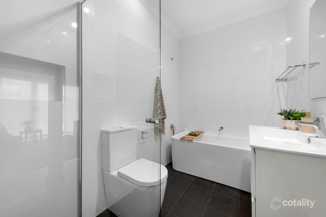 Property photo of 30 Brentwood Avenue Figtree NSW 2525