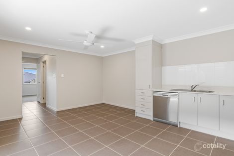 Property photo of 2/11 Berwick Avenue Heddon Greta NSW 2321