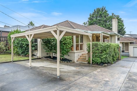 Property photo of 1/247 Gallaghers Road Glen Waverley VIC 3150