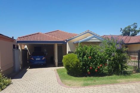 Property photo of 11/5-9 Herndon Close Cannington WA 6107