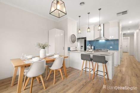 Property photo of 19 Donatello Crescent Narre Warren VIC 3805