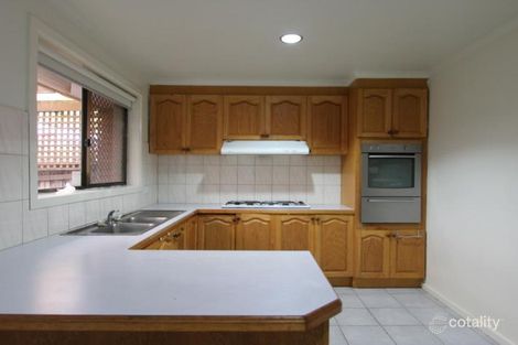 Property photo of 2/26 Morang Drive Mill Park VIC 3082
