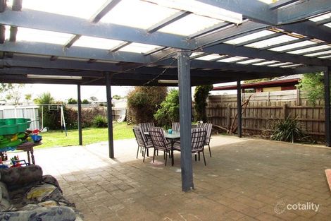 Property photo of 20 Pinnacle Crescent Brookfield VIC 3338