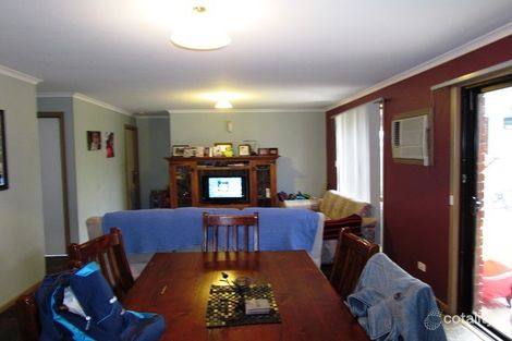 Property photo of 20 Pinnacle Crescent Brookfield VIC 3338