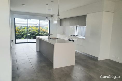 Property photo of 10 Cormorant Way Shell Cove NSW 2529