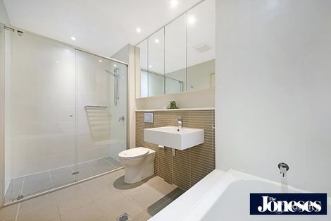 Property photo of 336/21 Marine Parade Wentworth Point NSW 2127