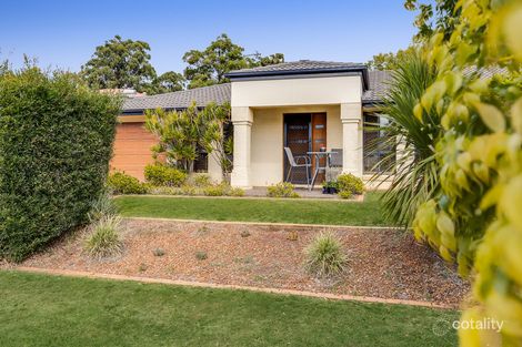 8 Willowburn Dr, Rockville, QLD 4350