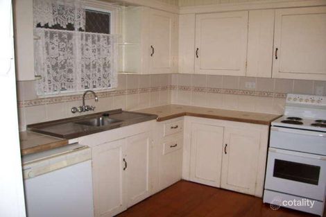 Property photo of 8 Batt Street Hyde Park QLD 4812