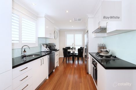 Property photo of 17 Vaucluse Avenue Gladstone Park VIC 3043