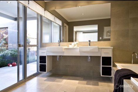 Property photo of 36 St Leonards Boulevard Dayton WA 6055