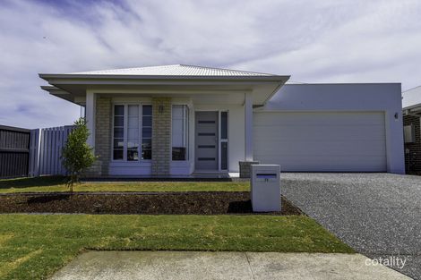 25 Benjamen Cres, Nirimba, QLD 4551