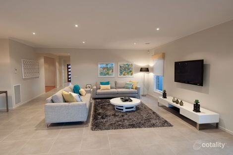 Property photo of 11 Noah Road Clyde North VIC 3978