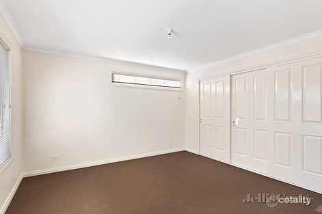 Property photo of 3/4 Paragrene Court Montmorency VIC 3094