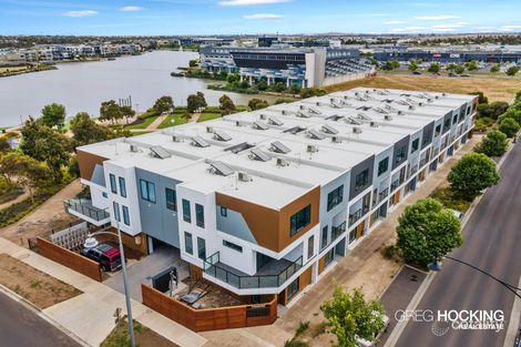 11/16 Garretty Rd, Caroline Springs, VIC 3023