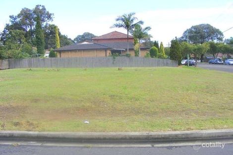 2 The Crescent, Yagoona, NSW 2199