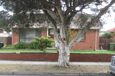 90 Winter Cres, Reservoir, VIC 3073