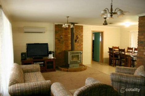 Property photo of 35 Cornish Avenue Tresco VIC 3583