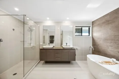 Property photo of 23 Buderim Glen Drive Buderim QLD 4556