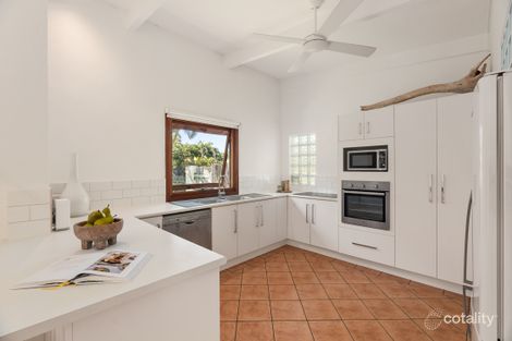 Property photo of 4 Commodore Court Sunrise Beach QLD 4567