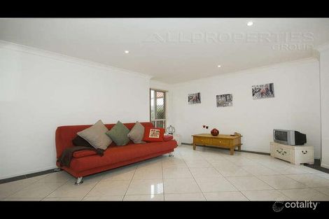Property photo of 9 Hillbrook Way Forest Lake QLD 4078