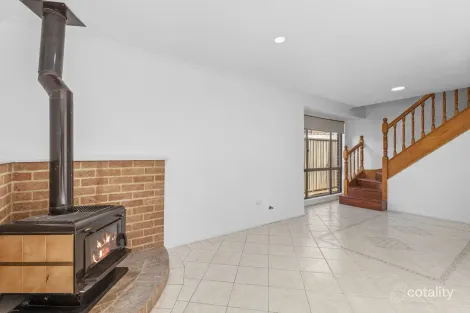 Property photo of 38 Amazon Place St Clair NSW 2759