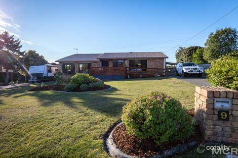 Property photo of 9 Autumn Drive Ambleside TAS 7310