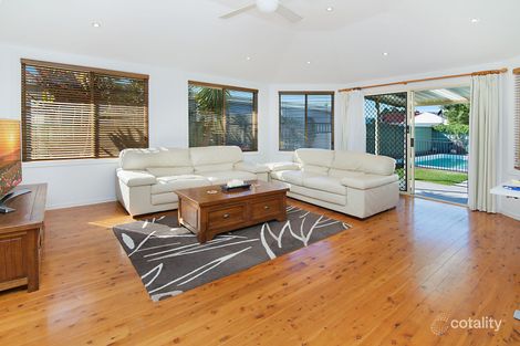 Property photo of 28 Hume Boulevard Killarney Vale NSW 2261