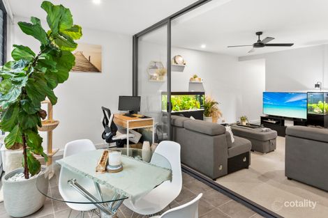 Property photo of 11/16-22 Sturdee Parade Dee Why NSW 2099