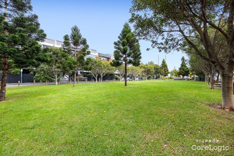 Property photo of 4202/8 Pearl River Road Docklands VIC 3008