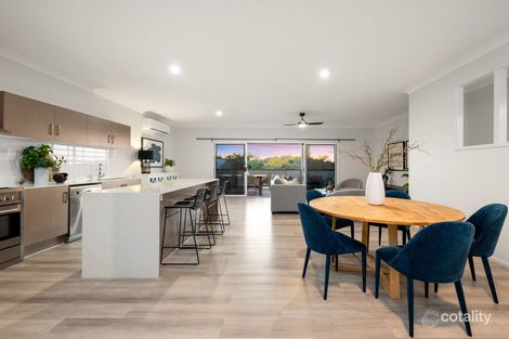 26a Weal Ave, Tarragindi, QLD 4121