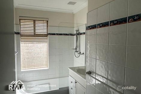 Property photo of 16 Dundas Court Waikiki WA 6169