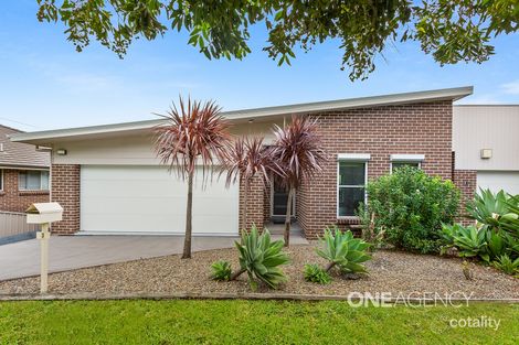 Property photo of 3 Chaplin Place Albion Park NSW 2527