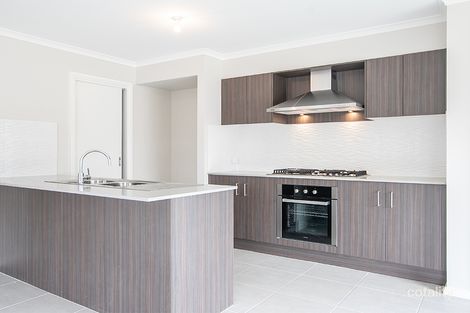 Property photo of 15 Runyon Street Spring Farm NSW 2570