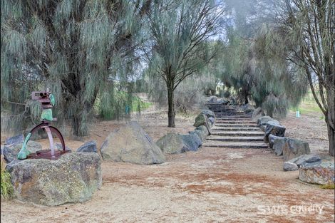 8b Trembath Ct, Altona Meadows, VIC 3028