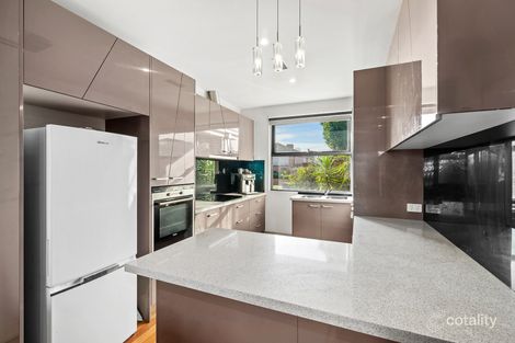 Property photo of 39 Palm Beach Crescent Mount Waverley VIC 3149
