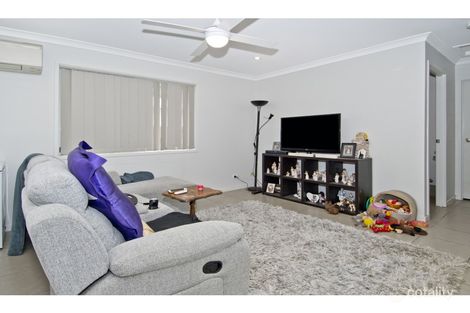 Property photo of 2/11 Spruce Street Loganlea QLD 4131