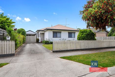 8 Roger St, Morwell, VIC 3840