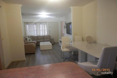 Property photo of 19 Pinnock Avenue Roxburgh Park VIC 3064