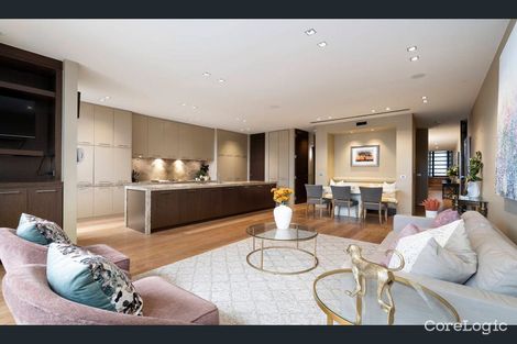 Property photo of 222 Kooyong Road Toorak VIC 3142