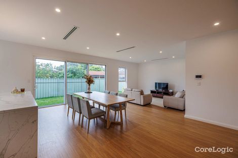 Property photo of 22 Carinya Avenue Mascot NSW 2020
