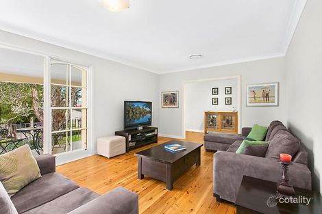 Property photo of 36 Hoddle Crescent Davidson NSW 2085