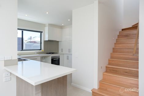 Property photo of 5/10 Farrington Street Kennington VIC 3550