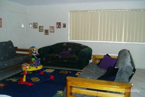 Property photo of 19 Selby Place Minto NSW 2566