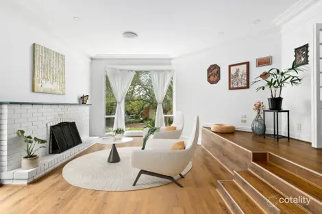 Property photo of 3 Bridges Street Glen Iris VIC 3146